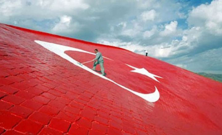 Türkiyədə fövqəladə vəziyyət rejimi ləğv edilib