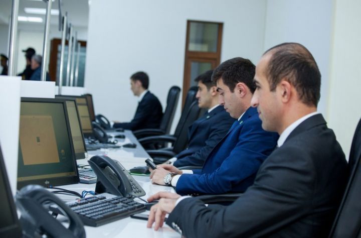 57 bank filial və şöbəsi gücləndirilmiş iş rejimində !