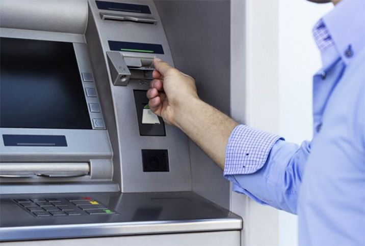 Bankomatdan istifadə baxımından ən təhlükəli ölkələr açıqlandı