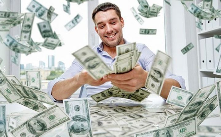 Milyonçuların sayı artıb