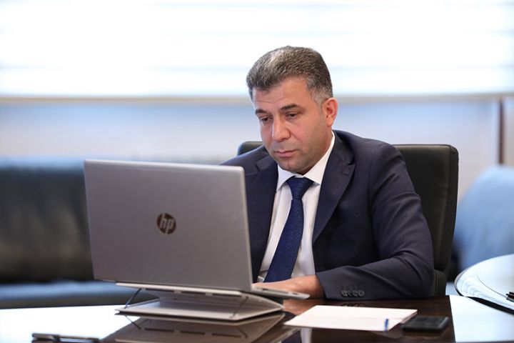 “Sahibkarlar sözlərinə əməl etmədilər” - 12 milyon manatlıq borc müzakirə edildi