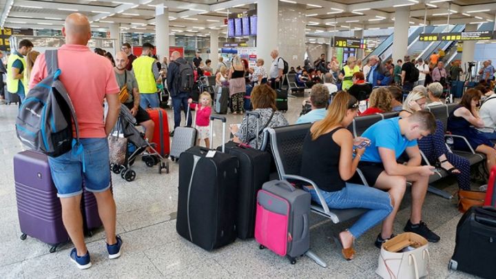 Vətəndaşlar turizim şirkətini dələduzluqda ittiham edir