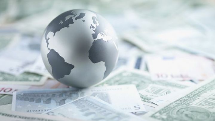 Qlobal borclar 272 trilyon dolları aşaraq rekord qırdı