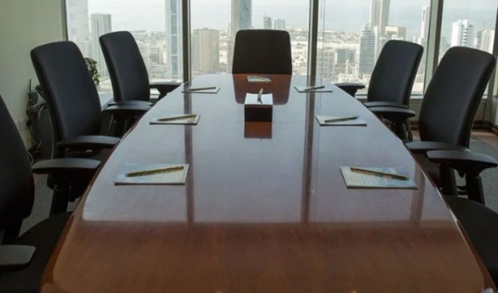 Sığorta şirkətinin baş ofisinin yerləşdiyi bina satışa çıxarılır