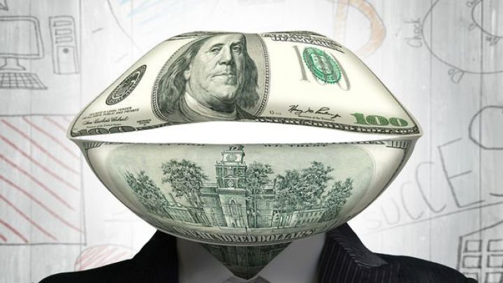 Qurucusu su şirkətinin səhmlərindən satdı, sərvəti 30 milyard dollar artdı