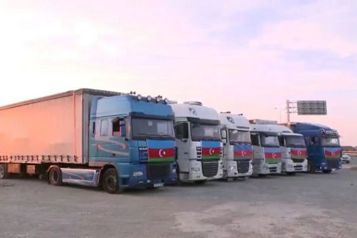 BNA cəbhə bölgəsinə 6500 təkər göndərib
