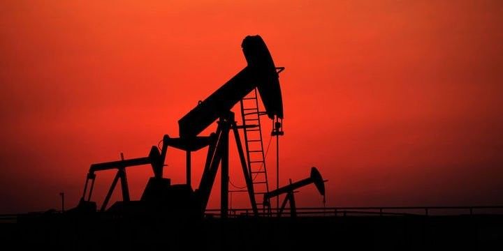 Brent neftinin qiyməti 50 dollardan da aşağı düşdü