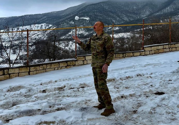 Mehriban Əliyeva Füzuli və Xocavəndə səfərlə bağlı görüntülər paylaşdı - VİDEO
