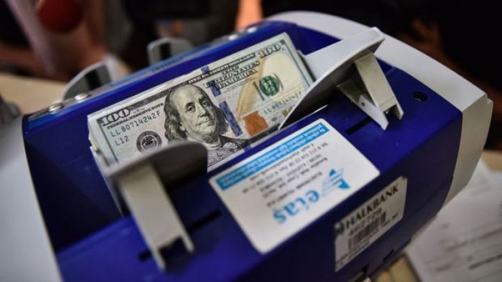 Türkiyədə valyuta dəyişmə məntəqələri bir müddət fəaliyyətlərini dayandıracaqlar ETİRAZ AKSİYASI