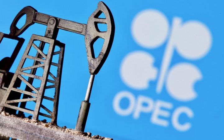 OPEC+ toplantısı ərəfəsində neft ucuzlaşdı