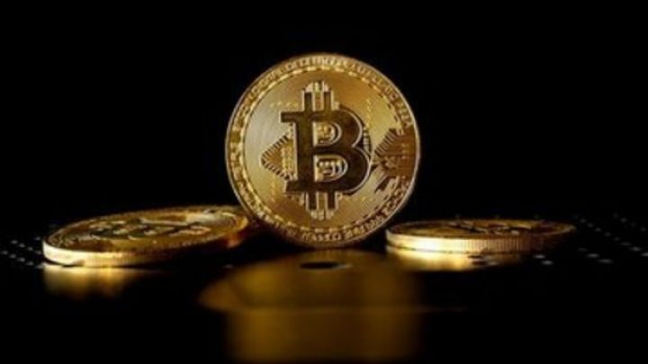 Bitcoin kəskin ucuzlaşdı