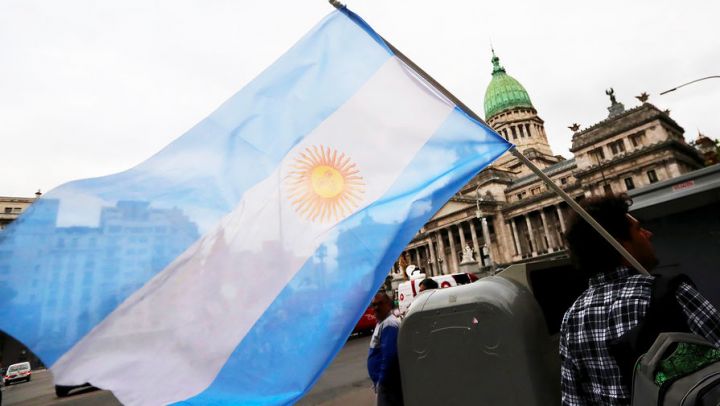 Argentinada 100%-dən çox inflyasiya proqnozlaşdırılır