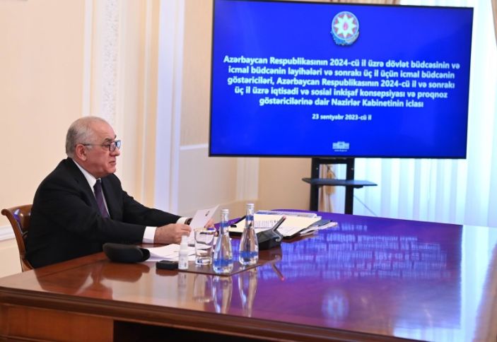 Azərbaycanın strateji valyuta ehtiyatları bu il 14.5 faiz artıma  67 milyard dollara çatıb