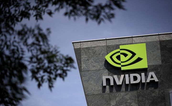 Nvidia-nın kapitallaşması 1 trilyon dolları ötüb