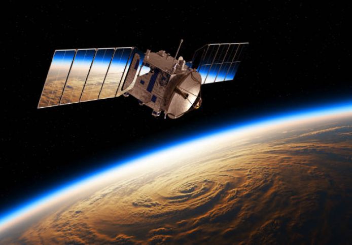 Türkiyə iyul ayında yeni rabitə peyki Türksat 6A-nı orbitə çıxara bilər