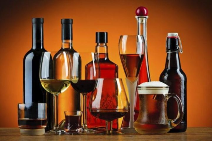 Alkoqollu içkilərin idxalı və istehsalı sahəsində yeni şərtlər müəyyənləşdirilir