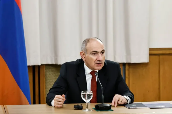 Paşinyan Azərbaycanın Ermənistana tranzit qadağasını ləğv etməsini alqışlayıb