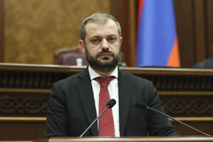 "Azərbaycan benzininin ölkəmizdə daha ucuz qiymətə satılacağı müsbət məqamdır" - Erməni nazir