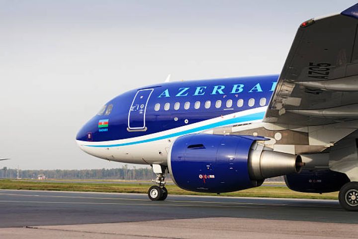 AZAL Bakıdan Dubaya uçuşları bərpa edir