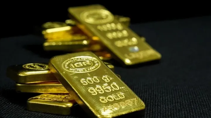 ABŞ İranın PUA-sını vurdu, qızılın qiyməti artdı