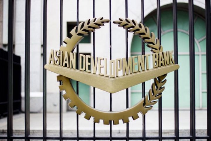 Azərbaycana 250 milyon dollar kreditin ayrılmasını təsdiq edib