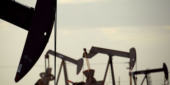 Brent nefti 45 dollar səviyyələrinə düşdü 