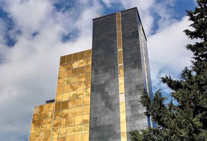 Mərkəzi Bank noutbuk və smartfon udmağa dəvət edir