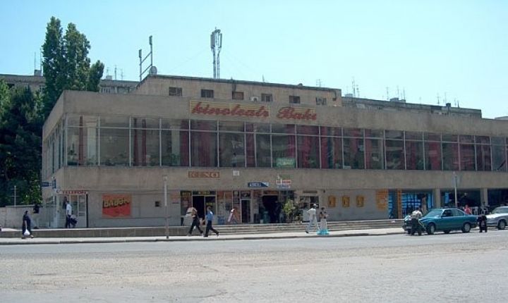 Nazirlikdən sökülən "Bakı" kinoteatrı ilə bağlı AÇIQLAMA
