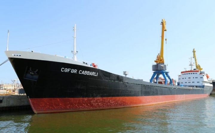 “Cəfər Cabbarlı” quru yük gəmisi istismara qaytarılıb