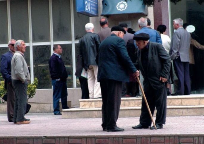 Mart ayının pensiyaları Novruz bayramına kimi ödəniləcək? - AÇIQLAMA