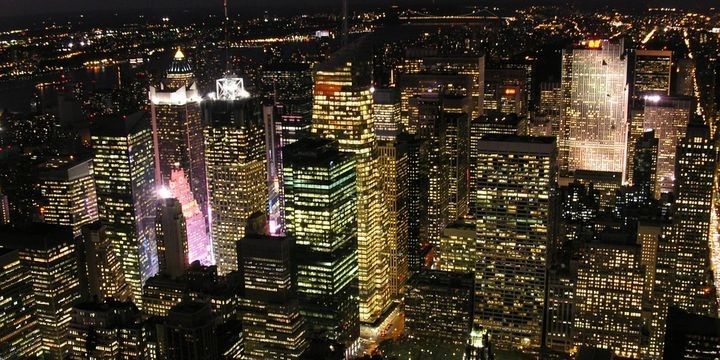 ABŞ iqtisadiyyatının artım rəqəmi aşağı salındı