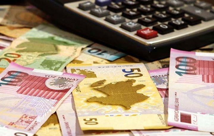 Azərbaycanda investisiyalar azalıb