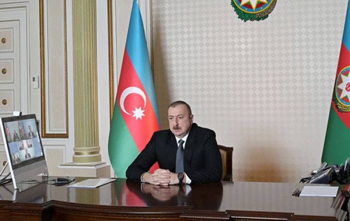 İlham Əliyev 2 nazirin iştirakı ilə  iclas keçirib - YENİLƏNİB