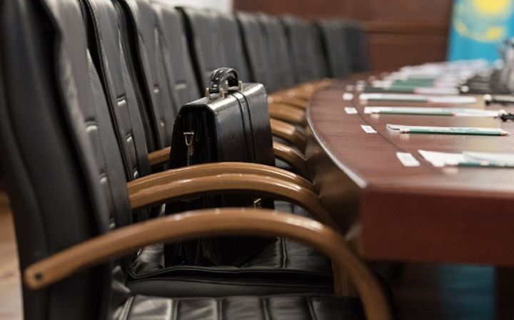 AMEA-nın iki institutunun direktoru işdən çıxarılıb