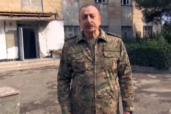 "Vahid Azərbaycan dövləti var,  ermənilər bizim vətəndaşlarımızdır"