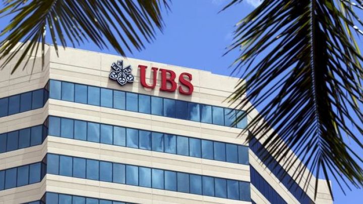 Dünyada məşhur 2 bank  birləşməyin yollarını axtarırlar