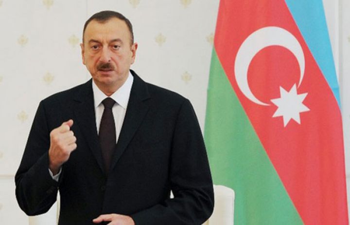 "İndi Ermənistan çox acı məğlubiyyətlə üzləşəndə onlar atəşkəs üçün yalvarırlar"