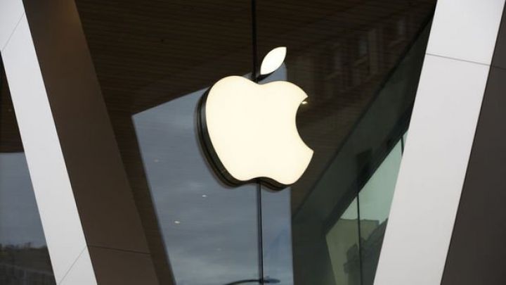 Apple, işçilərinin ofisə qayıtmasını yenə təxirə saldı