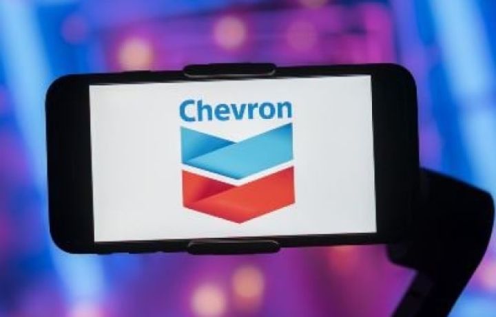 Chevron Argentinada neft və qaz layihəsinə 500 milyon dollara qədər sərmayə qoyur