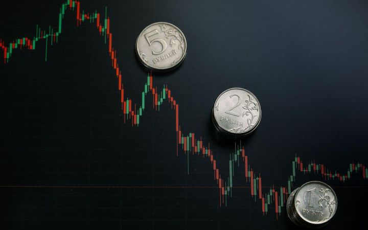 "Rublun təxminən 10% ucuzlaşa bilər"