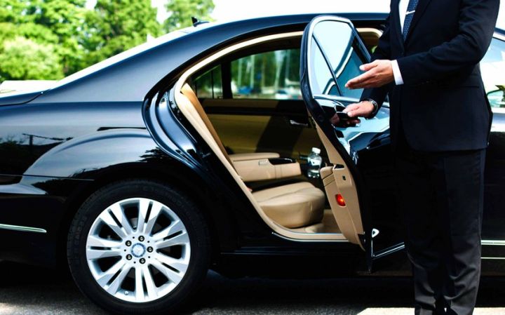 Holdinq 7 xidməti avtomobilin sığortalanması üçün açıq tender elan edib