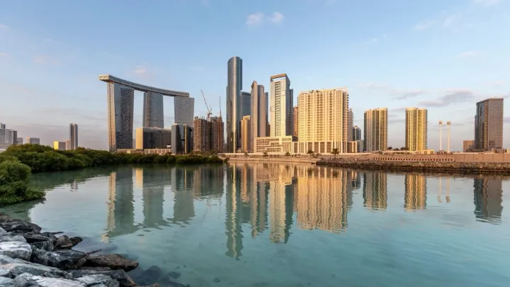 Dubayda evləri tikən şirkətlər ilə üzbəüz görüş - BAKIDA TƏDBİR KEÇİRİLƏCƏK